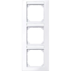Тройна вертикална M-Plan, с надписни таблеки, активно бяло, гланц, Schneider Electric 513325