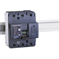 Acti 9 NG125 Миниатюрен автоматичен прекъсвач, Acti9 NG125N, 3P, 125 A, D крива, 25 kA (IEC 60947-2), Schneider Electric 18671