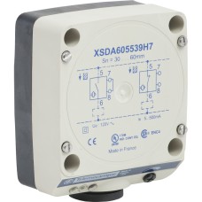 Индуктивен сензор XS, XSD 80x80x40, пластмаса, Sn40mm, 24...240 VAC, клеми, Telemecanique XSDA605539H7