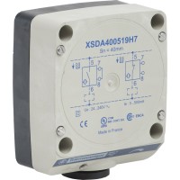 Индуктивен сензор XS, XSD 80x80x40, пластмаса, Sn40mm, 24...240 VAC, клеми, Telemecanique XSDA400519H7